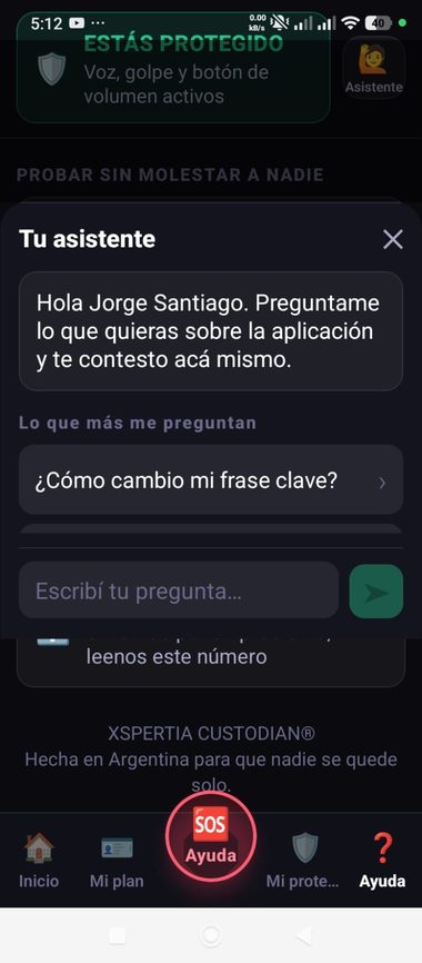 Asistente de la aplicación respondiendo preguntas